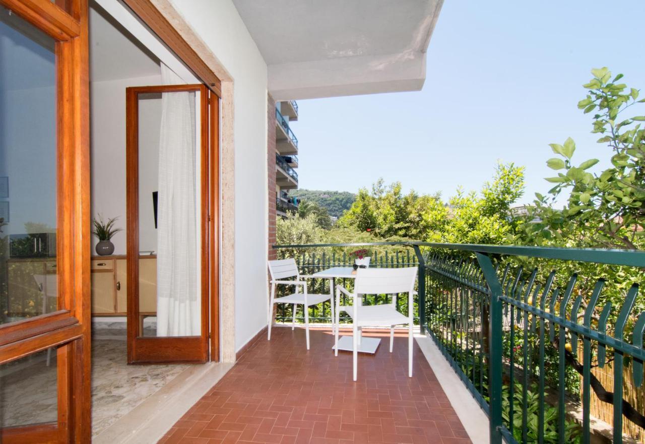 Casa Enza, For Up To 5 People, Sorrento Center 아파트 외부 사진