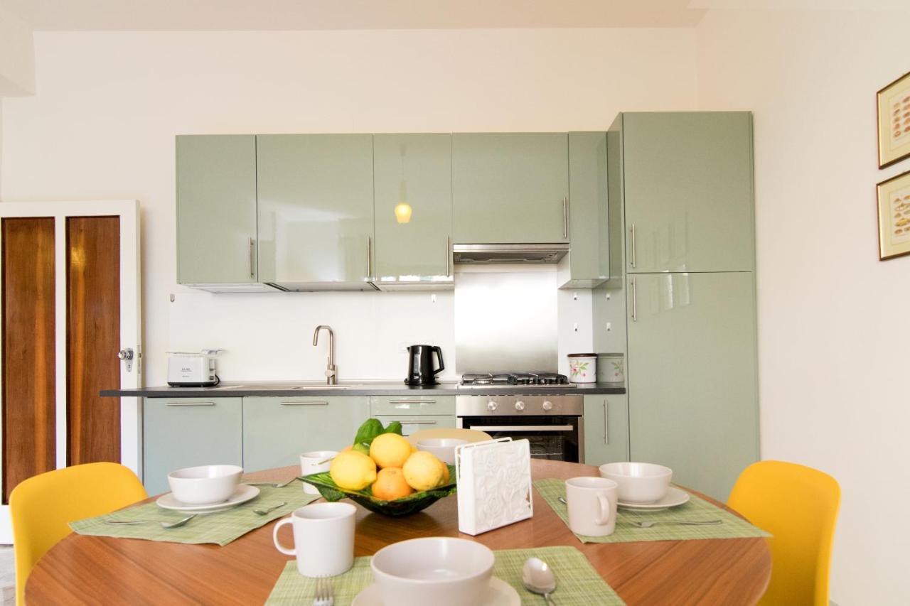Casa Enza, For Up To 5 People, Sorrento Center 아파트 외부 사진